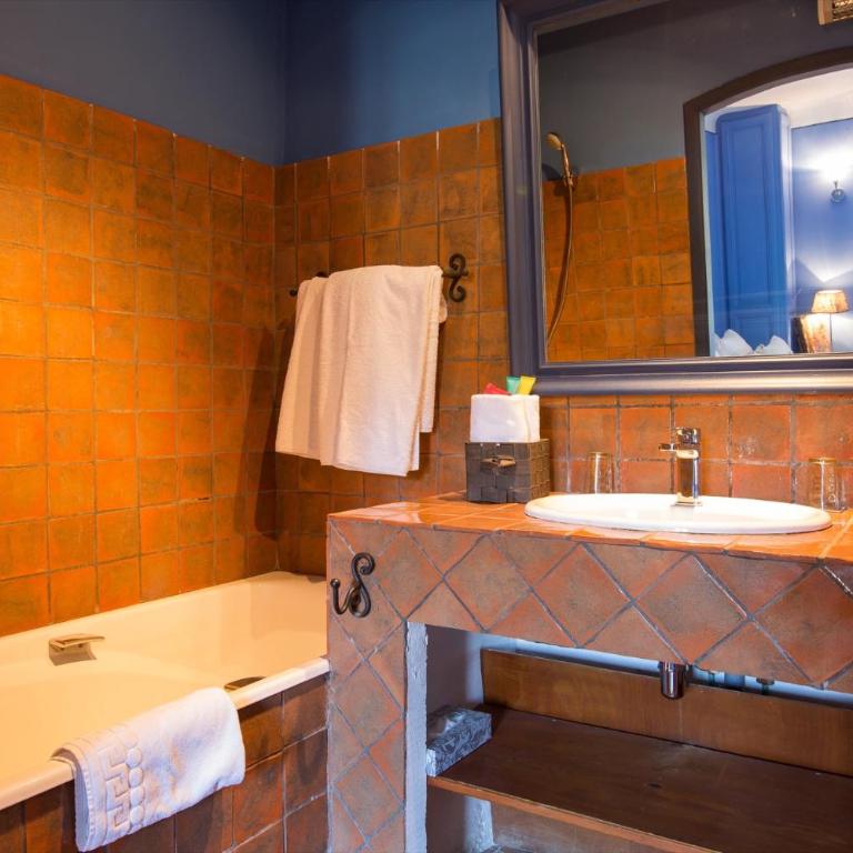 Le Jardin d'Emile - Chambre Deluxe Double ou Lits Jumeaux - 3