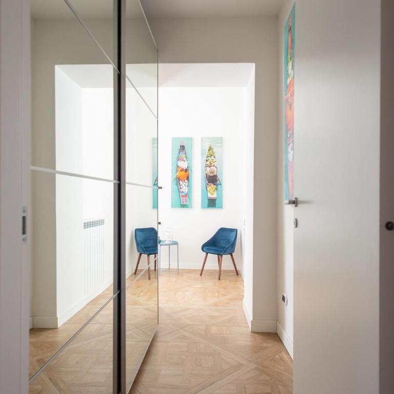Dimora Santa Chiara - Two-Bedroom Apartment - 10