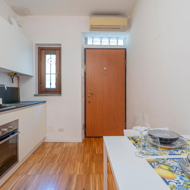 HomeLovers Tiny Flat at Sempione District M5 Metro - Appartement 1 Chambre - 25