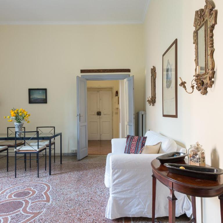 Trastevere Stylish Two Bedroom - Appartamento con doccia - 9