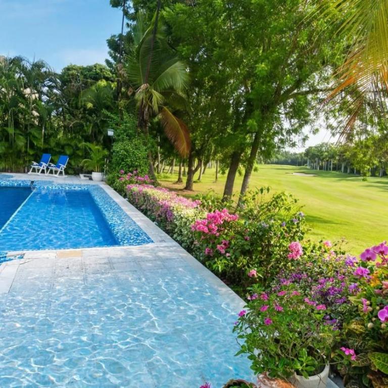 HERMOSA CASAQUINTA FAMILIAR CONDOMINIO CAMPESTRE EL PEÑON Piscina Privada Campo de Golf - Casa de 4 dormitorios - 51