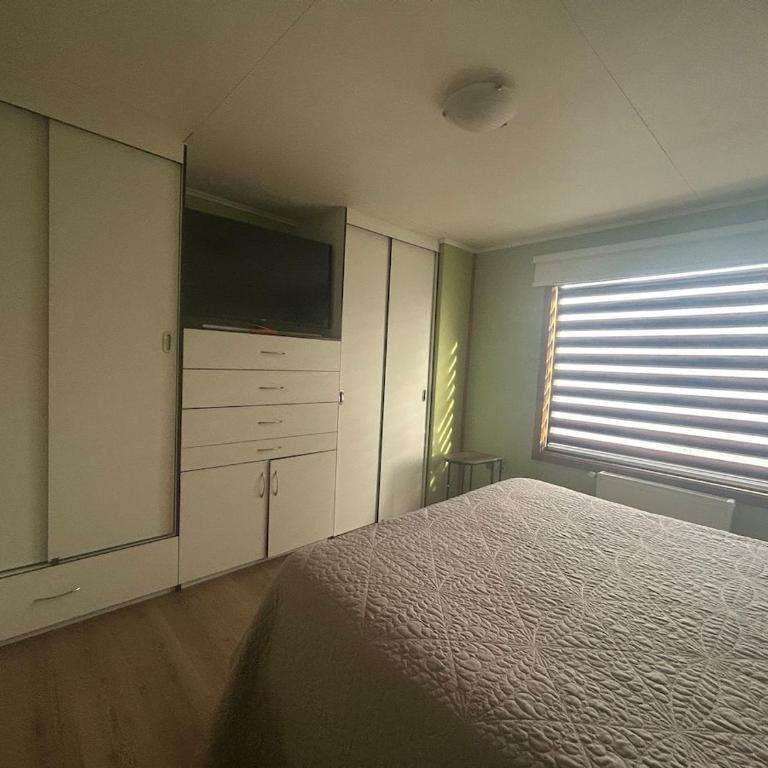 Acogedora casa con estacionamiento - Two-Bedroom House - 6