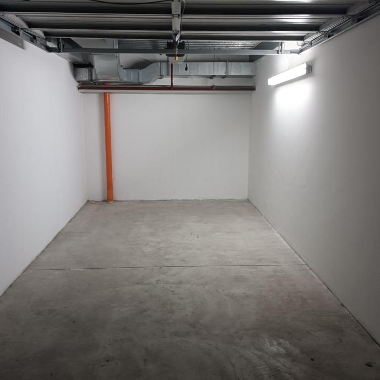 Broccaindosso 61 City Center - Appartamento con 2 Camere da Letto - 37