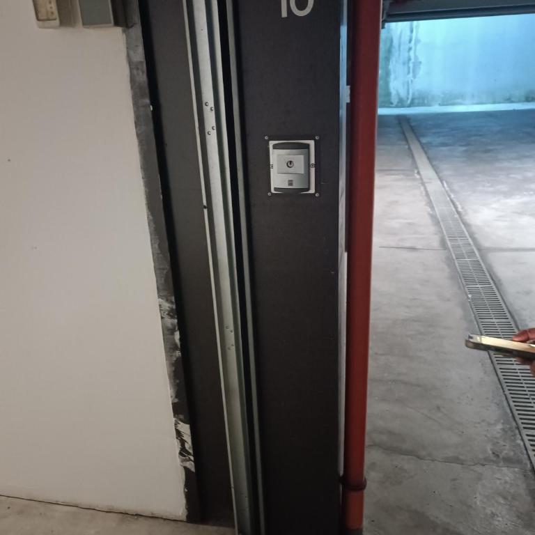 Broccaindosso 61 City Center - Appartamento con 2 Camere da Letto - 38