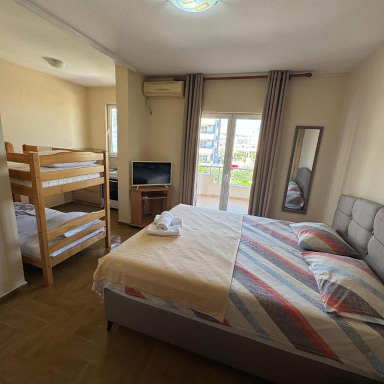 Apartmens Family - One-Bedroom Apartment - 2