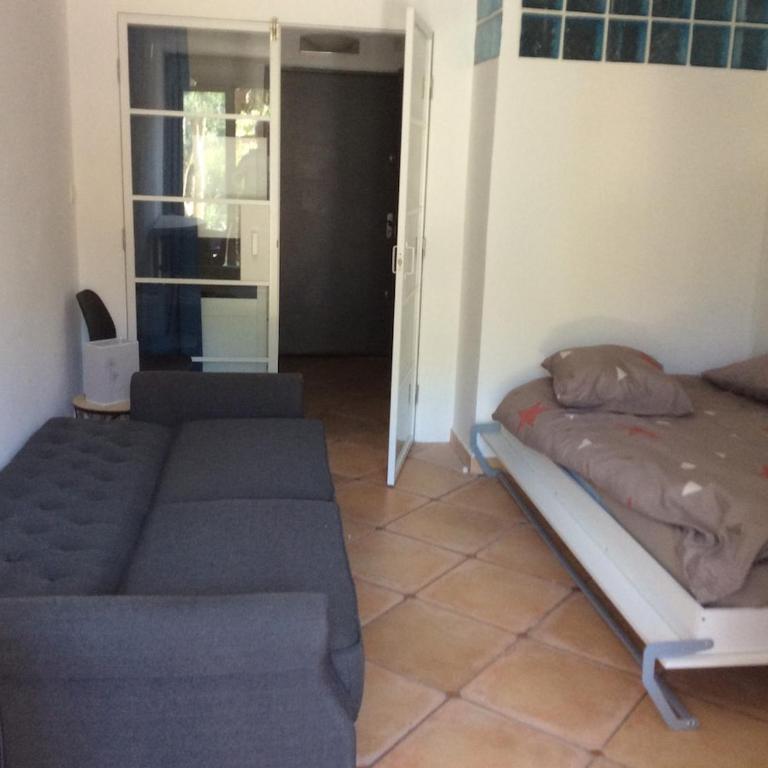 Cap-Agde 2 studio-cabine -RDC avec jardin et 2eme étage -proximité port,plage-11pers - Appartement 2 Chambres - 2