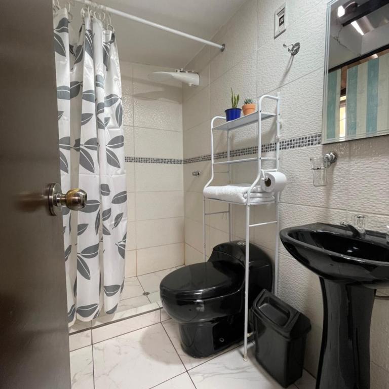 Apartment Complete San Blas View House 2 - Two-Bedroom Apartment with City View - 20