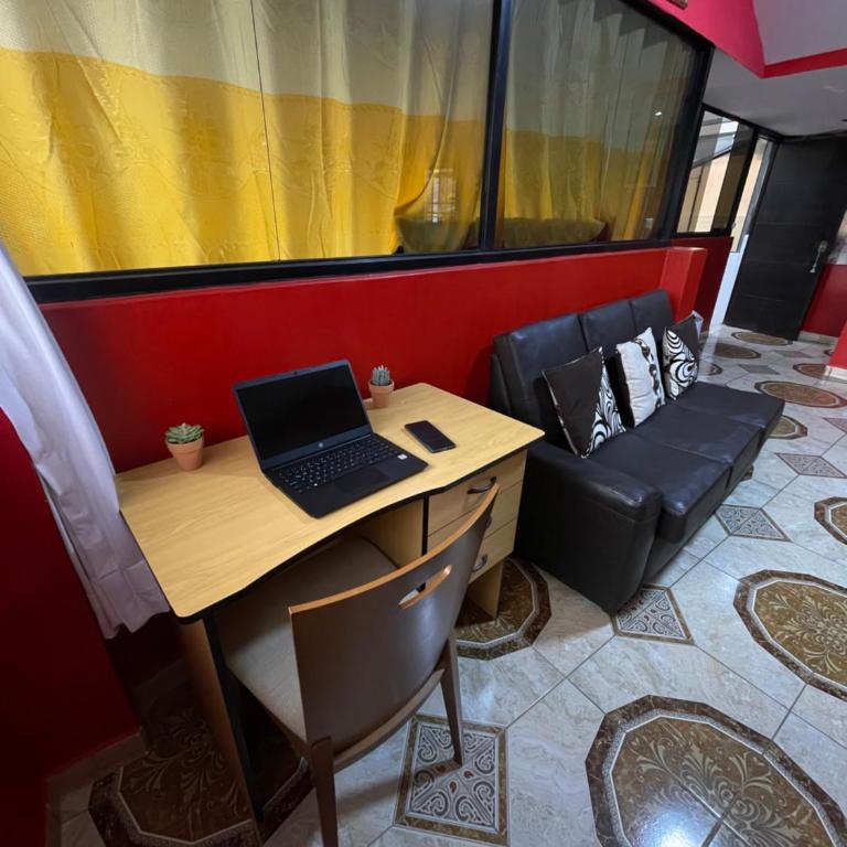 Apartment Complete San Blas View House 2 - Two-Bedroom Apartment with City View - 36