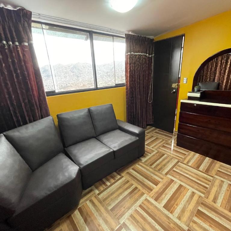 Apartment Complete San Blas View House 2 - Two-Bedroom Apartment with City View - 44