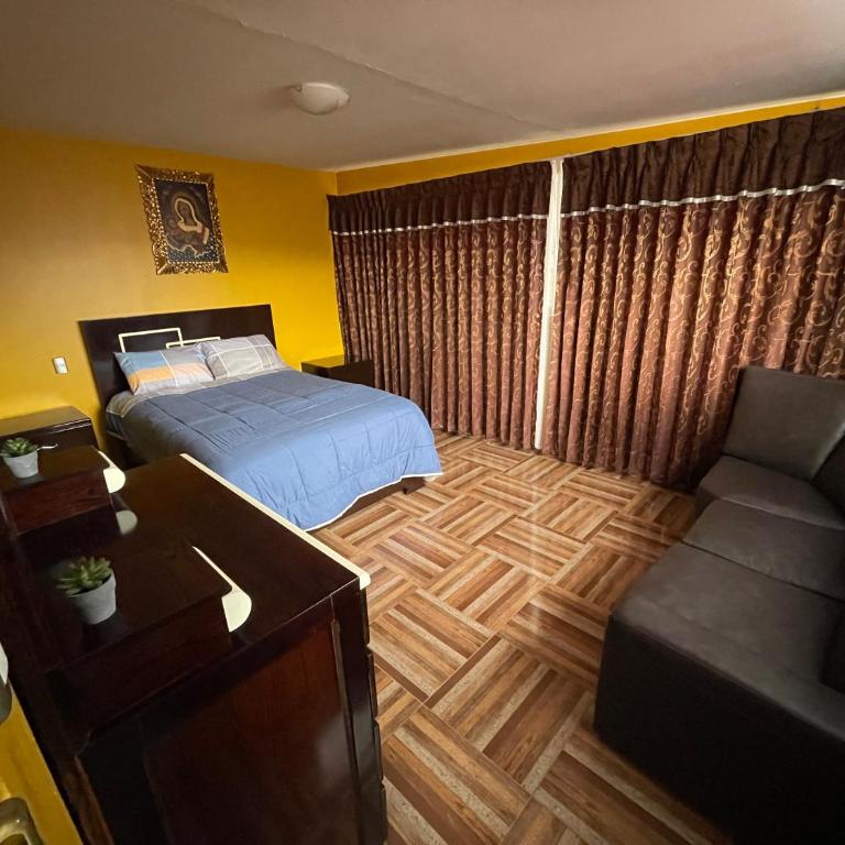 Apartment Complete San Blas View House 2 - Two-Bedroom Apartment with City View - 45