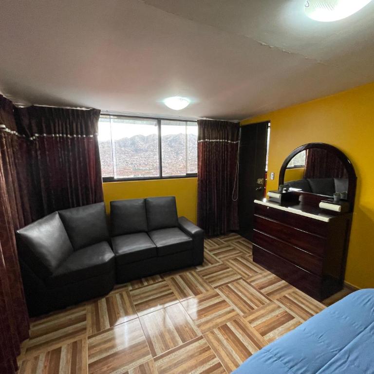 Apartment Complete San Blas View House 2 - Two-Bedroom Apartment with City View - 48