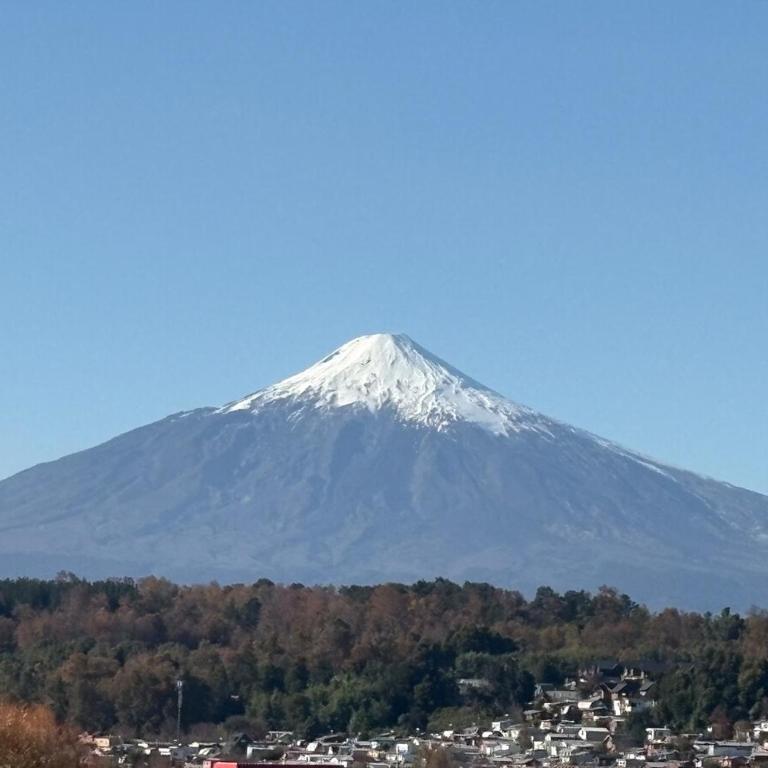 Beautiful apartment overlooking the lake and the volcano - Three-Bedroom Apartment - 20