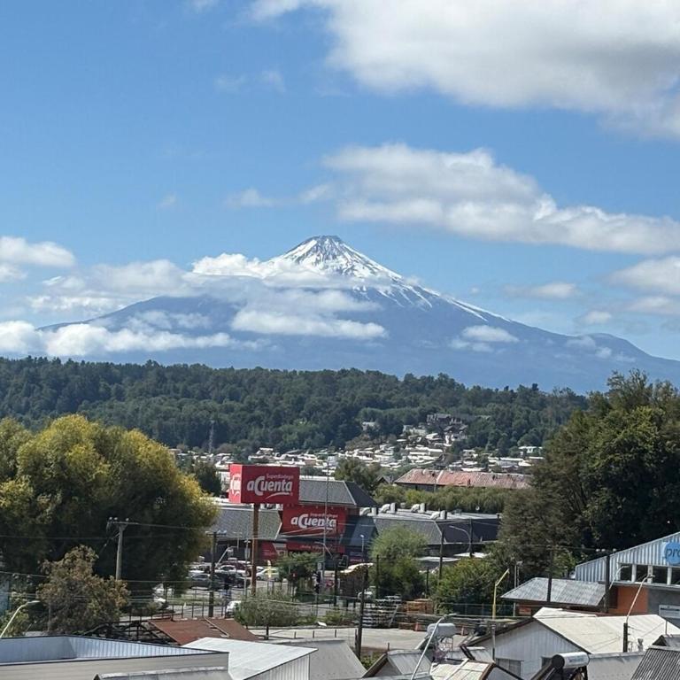 Beautiful apartment overlooking the lake and the volcano - Three-Bedroom Apartment - 25