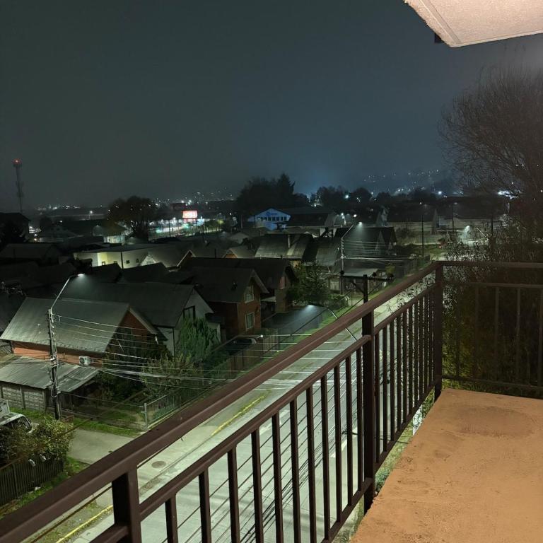 Beautiful apartment overlooking the lake and the volcano - Three-Bedroom Apartment - 30