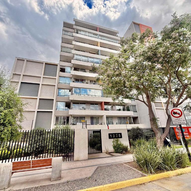 AH Steps to National Stadium & Metro - Apartamento - 5