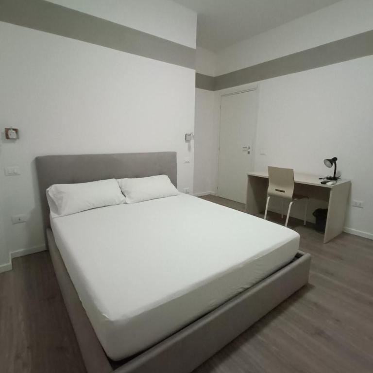 Varda che casa - Standard Double Room - 4