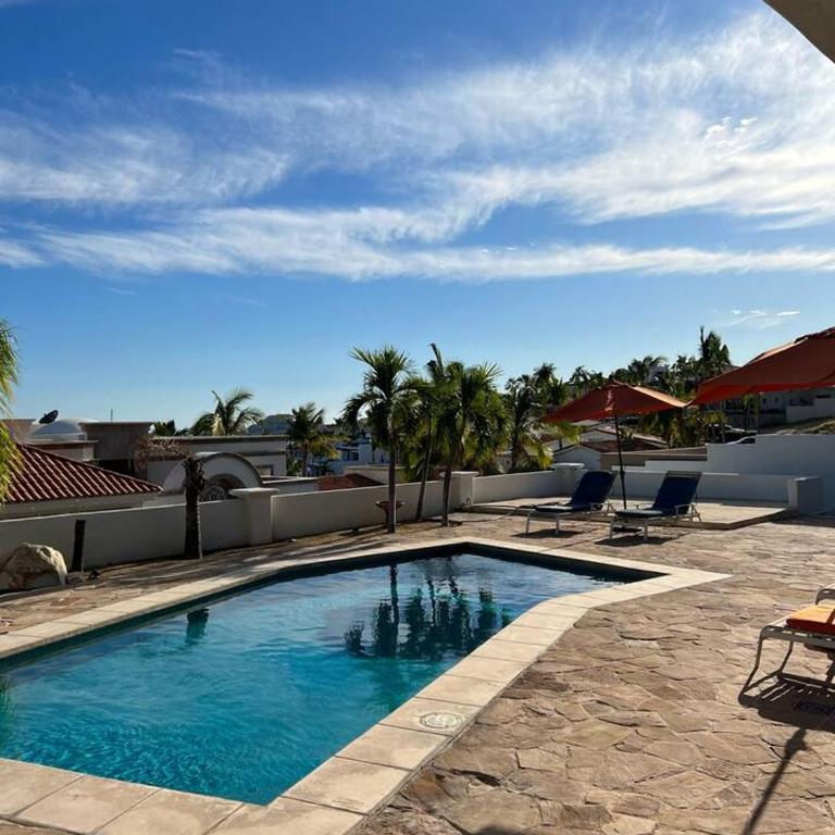 Beautiful Spanish Home: Ocean Views & Private Pool - Casa - 2