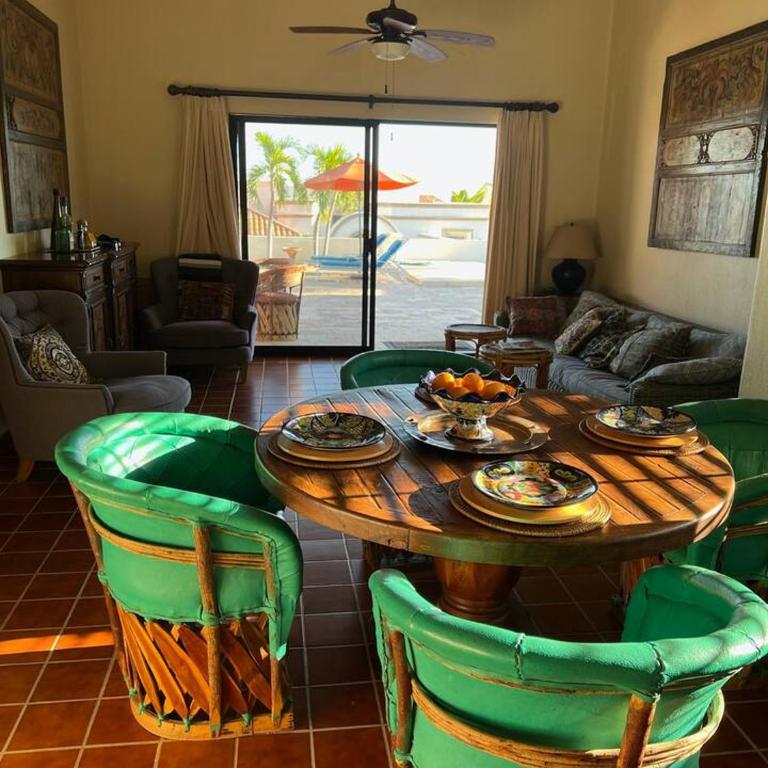 Beautiful Spanish Home: Ocean Views & Private Pool - Casa - 15