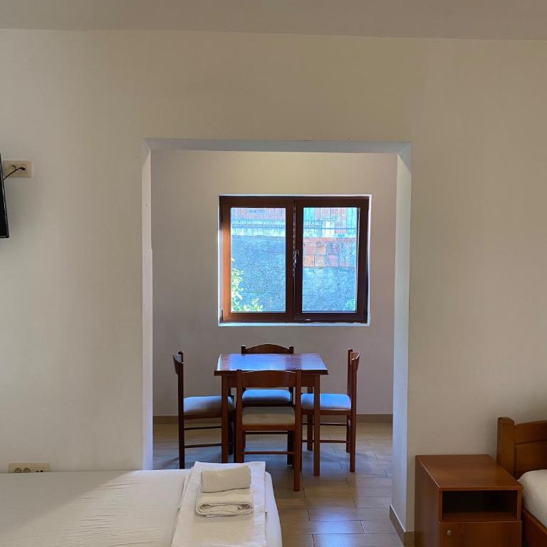 Moonstar Hostel - Četvorokrevetna Mešovita Spavaonica - 14