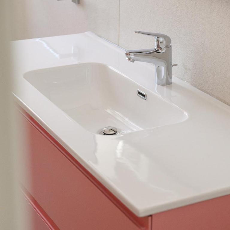 Brand New 3BR 2BA Elegant Apt - Metro A - Appartamento con 3 Camere da Letto - 65