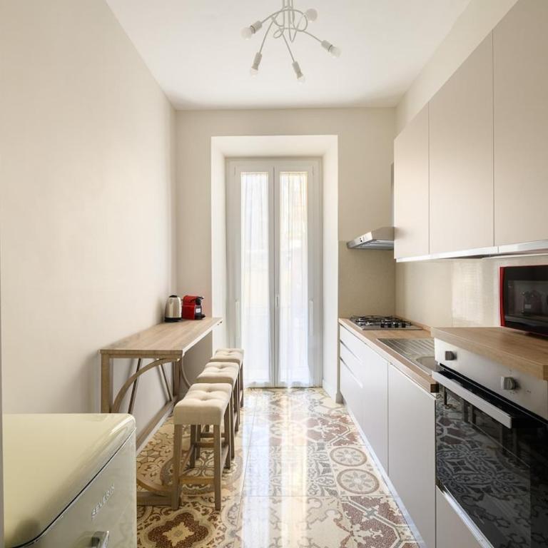 Brand New 3BR 2BA Elegant Apt - Metro A - Appartamento con 3 Camere da Letto - 83