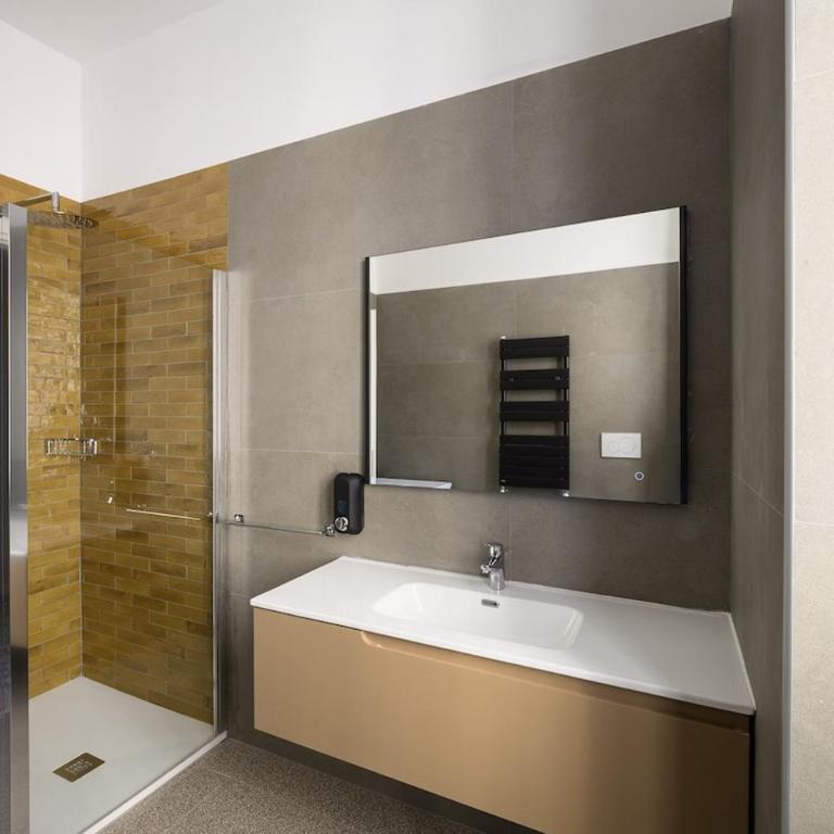Brand New 3BR 2BA Elegant Apt - Metro A - Appartamento con 3 Camere da Letto - 84