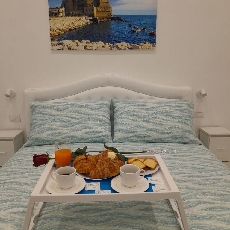 Bellissima Napoli - Appartamento con 2 Camere da Letto - 12