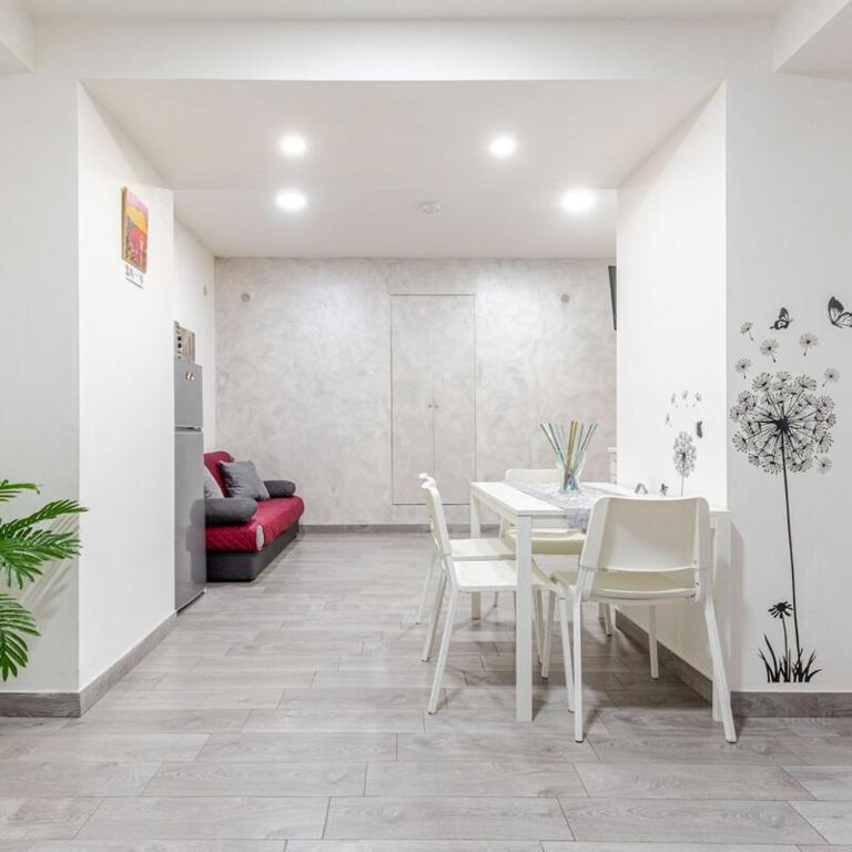 Napoli Pop Chiaia - Appartamento su 2 Livelli - 65