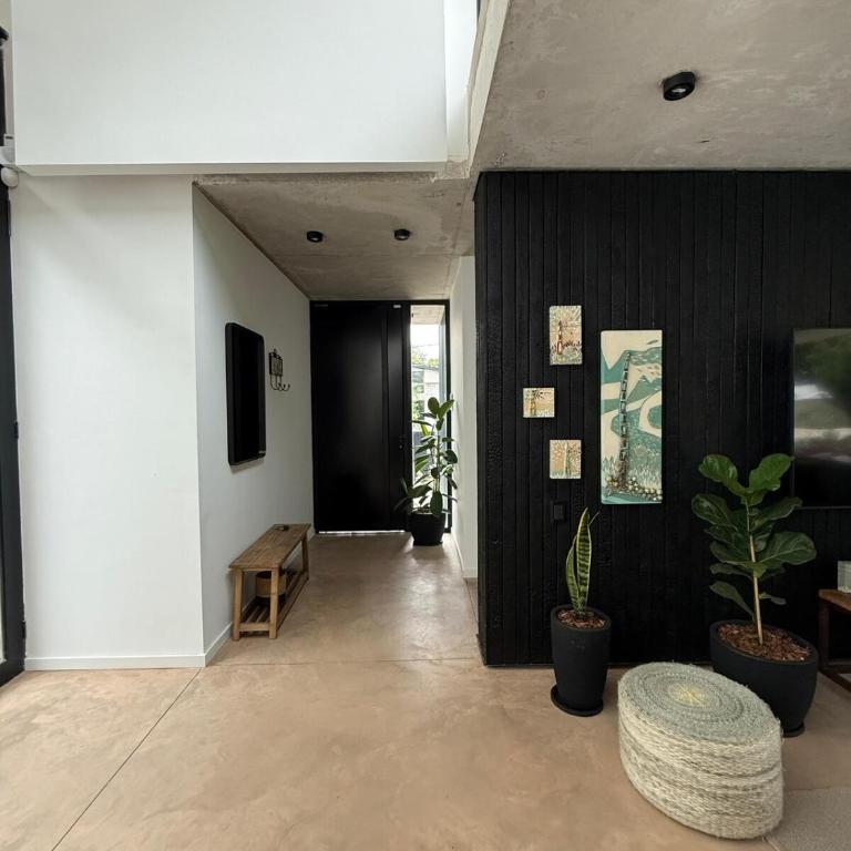 Brand new house in Bosque Peralta Ramos - Vacation Home - 10