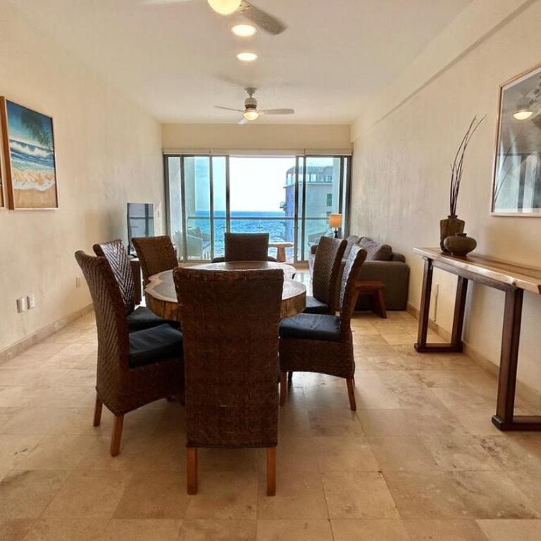 Departamento de lujo frente al mar - Three-Bedroom Apartment - 15