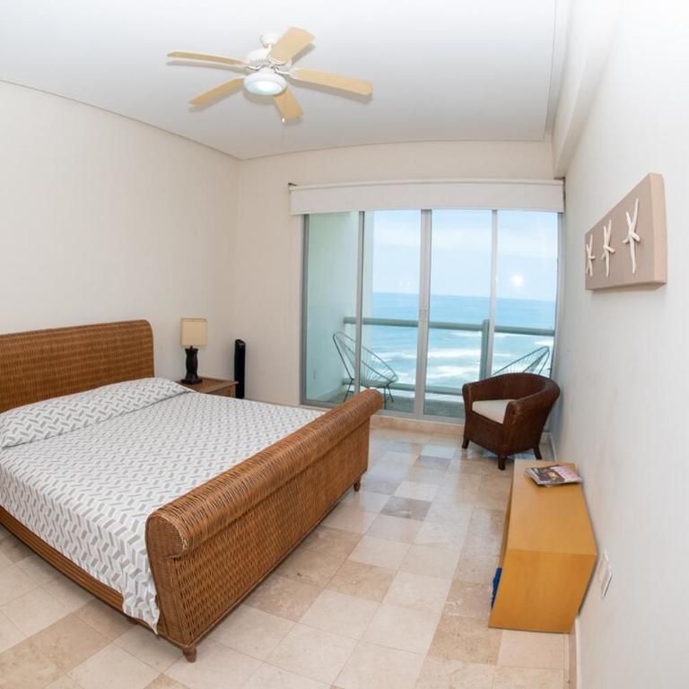 Departamento de lujo frente al mar - Three-Bedroom Apartment - 18