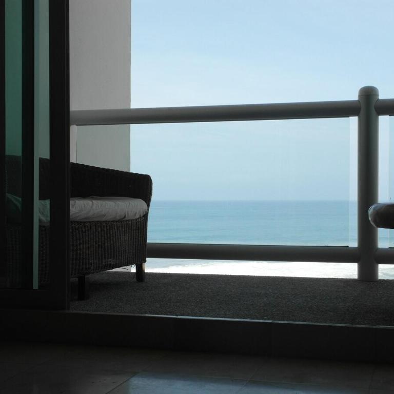 Departamento de lujo frente al mar - Three-Bedroom Apartment - 12
