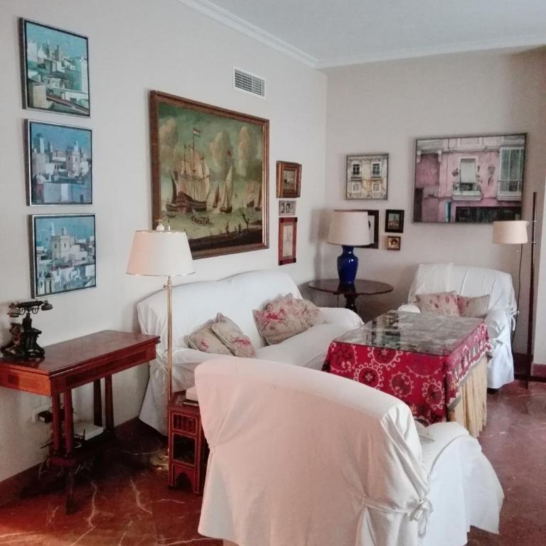 Precioso Piso junto a Plaza de España - Apartamento de 3 dormitorios - 1