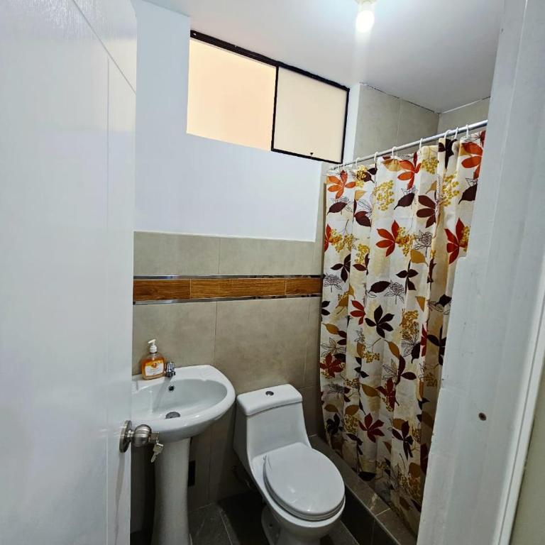Departamento, 3 habitaciones, 3 baños 1er piso - Three-Bedroom Apartment - 15