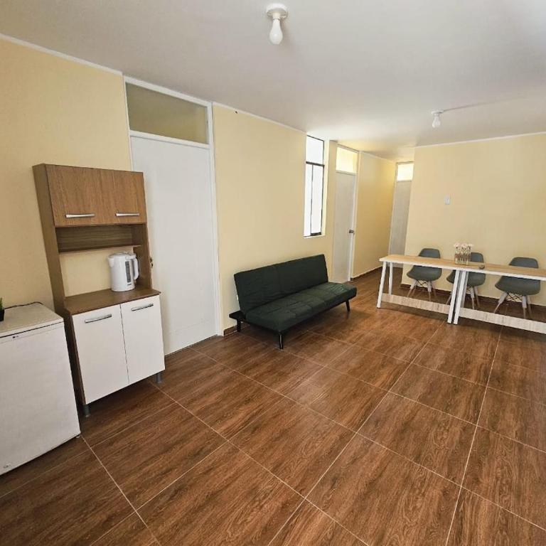 Suite familiar dunas de Ica - Three-Bedroom Apartment - 1