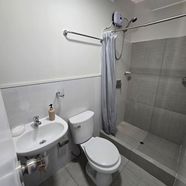 Casa a unos metros de la playa, vista al mar - Casa de 3 dormitorios - 17