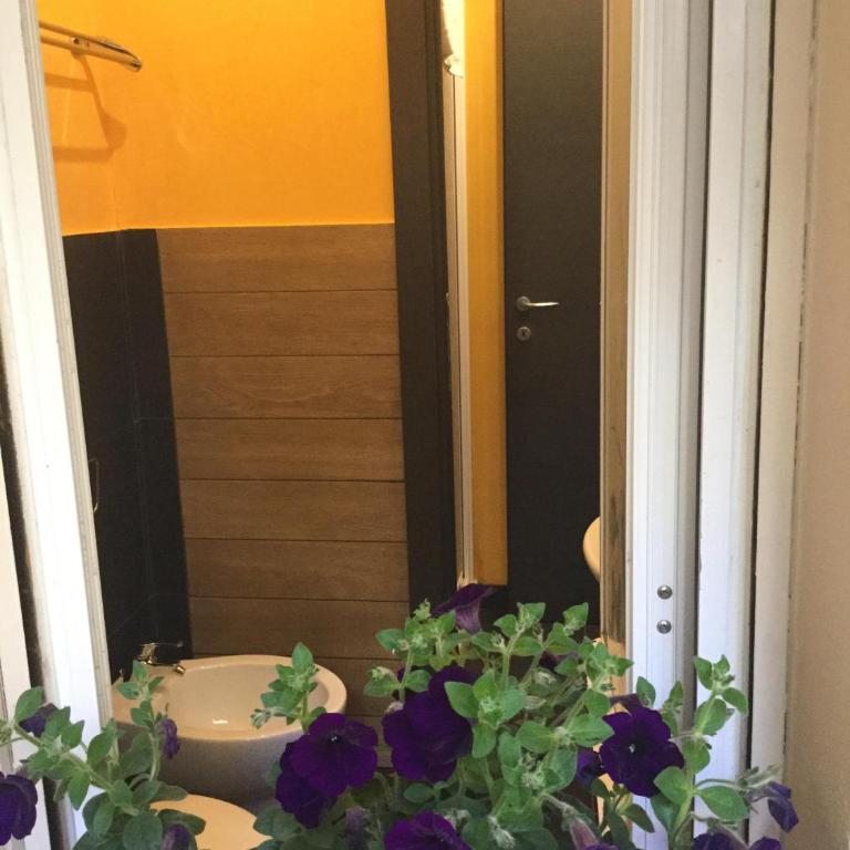 Elite 19 - Camera Matrimoniale con Balcone - 11