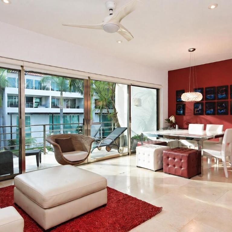 4BR 4 Bath Penthouse with Private Rooftop & Walk to Beach - Apartment mit 1 Schlafzimmer - 1