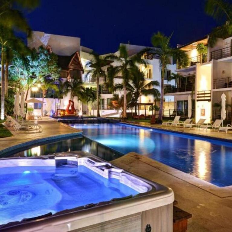 4BR 4 Bath Penthouse with Private Rooftop & Walk to Beach - Apartment mit 1 Schlafzimmer - 6