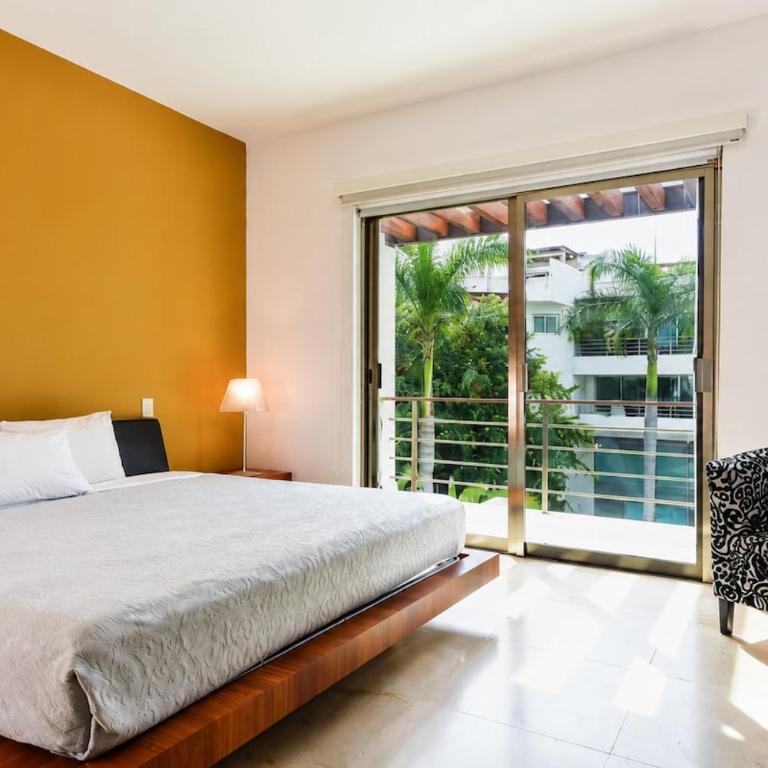 4BR 4 Bath Penthouse with Private Rooftop & Walk to Beach - Apartment mit 1 Schlafzimmer - 9