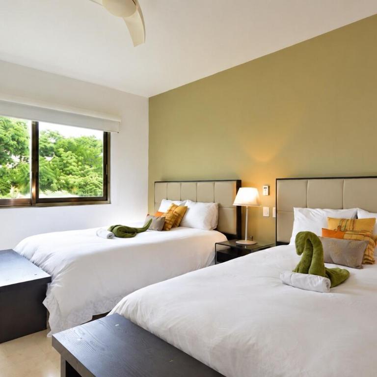 4BR 4 Bath Penthouse with Private Rooftop & Walk to Beach - Apartment mit 1 Schlafzimmer - 16