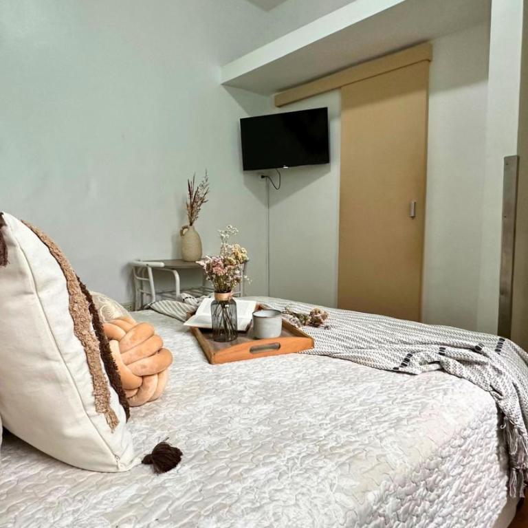 Casa Bellido Miraflores - Hotel & Terrace - Shared Kitchen and Hot Water - Double Room with Private Bathroom - 8