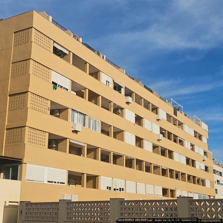 2 bedroomed, penthouse Apartment with sea and mountain views - Apartamento de 2 dormitorios - 12
