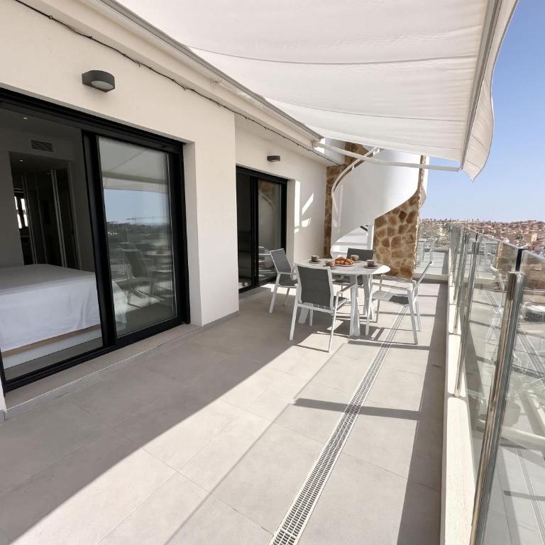El Galan Penthouse with Private Jacuzzi & Pools - Apartamento - 17
