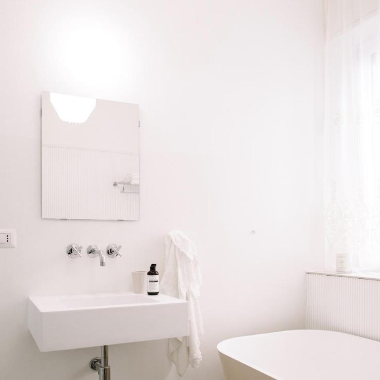 Magnolia - a Bright, Quiet Space in Central Milan - Appartement 1 Chambre - 44