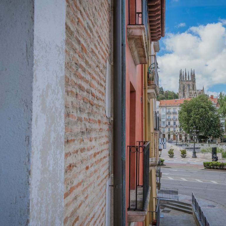 Centro Burgos Real Consulado - Appartamento Deluxe con 2 Camere da Letto e Balcone - 22