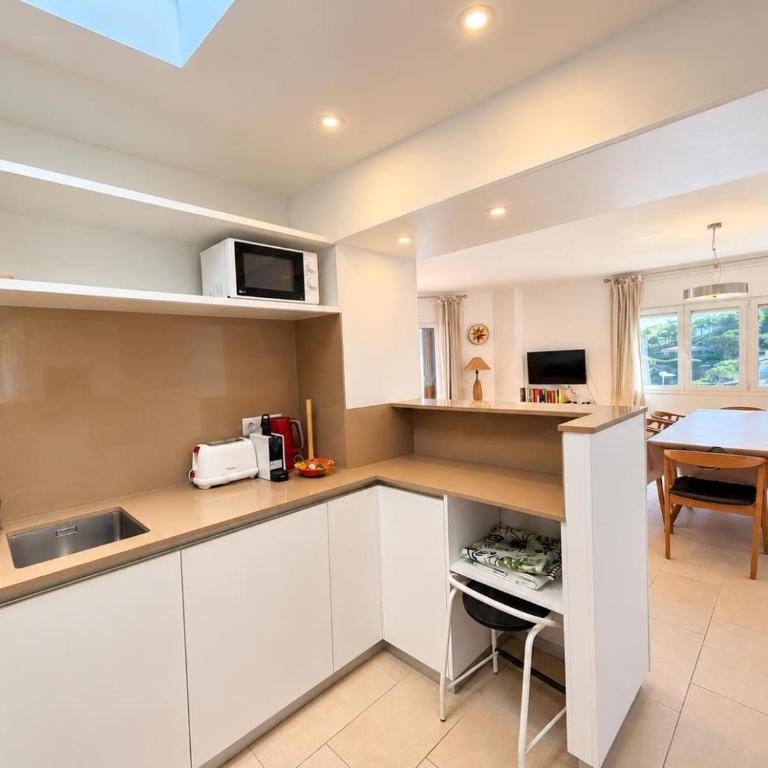 Charming apartment in La Fosca Beach - Apartment with Terrace - 34