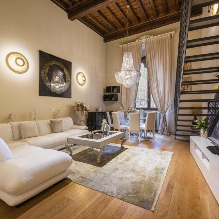 Tuscan Art by MMega - Three-Bedroom Apartment - 1