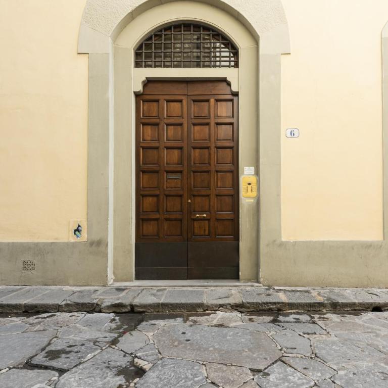 Tuscan Art by MMega - Three-Bedroom Apartment - 3