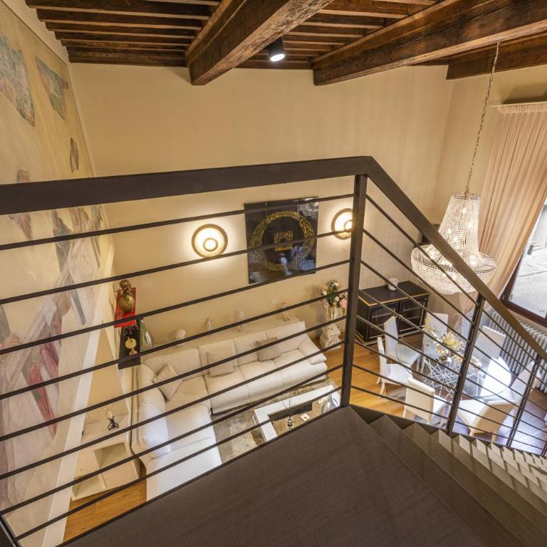 Tuscan Art by MMega - Three-Bedroom Apartment - 4